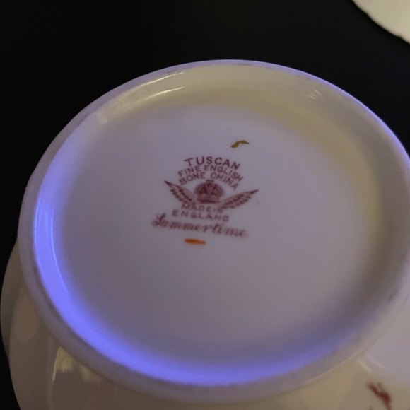 Tuscan Fine English bone China Gravy Boat and Plate - Picture 5 of 8